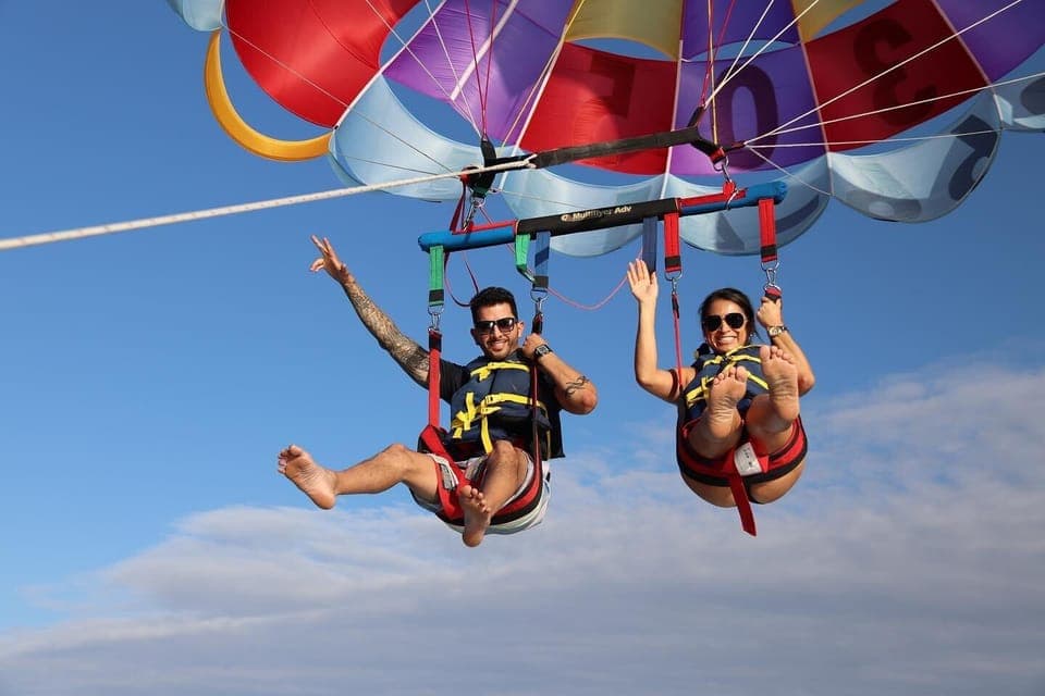 Miami Beach: Parasailing Boat Tour in South Beach Gallery Image 1