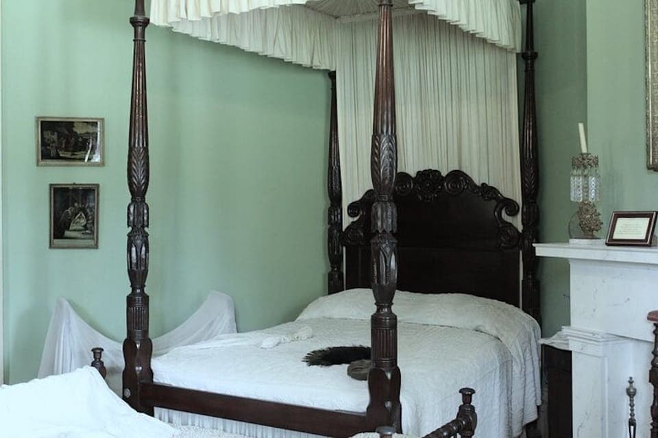 Destrehan Plantation Haunted Night Tour Gallery Image 4