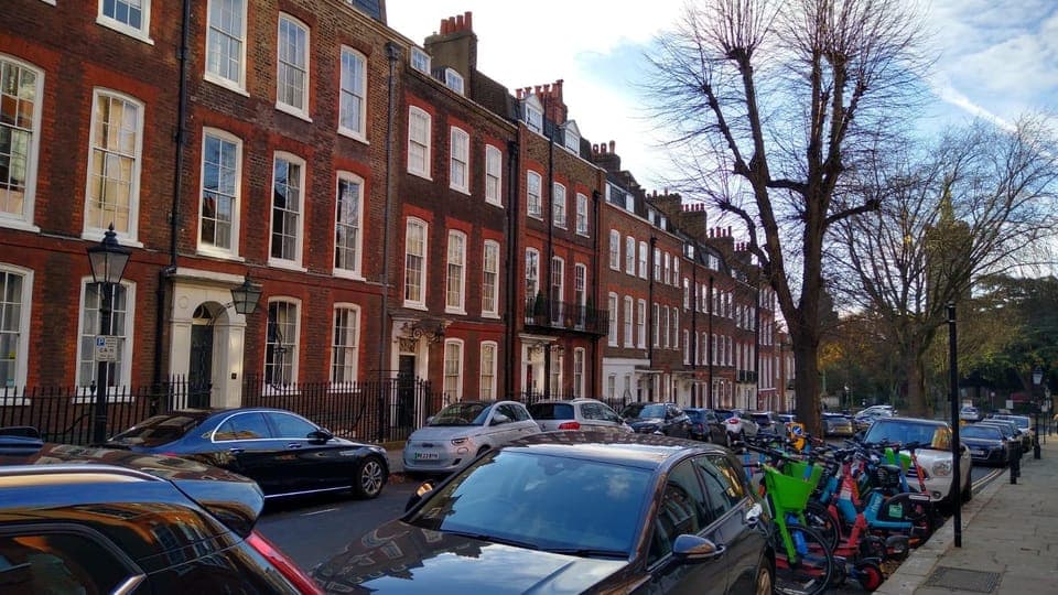 Celebrity Homes Tour of Hampstead Gallery Image 4