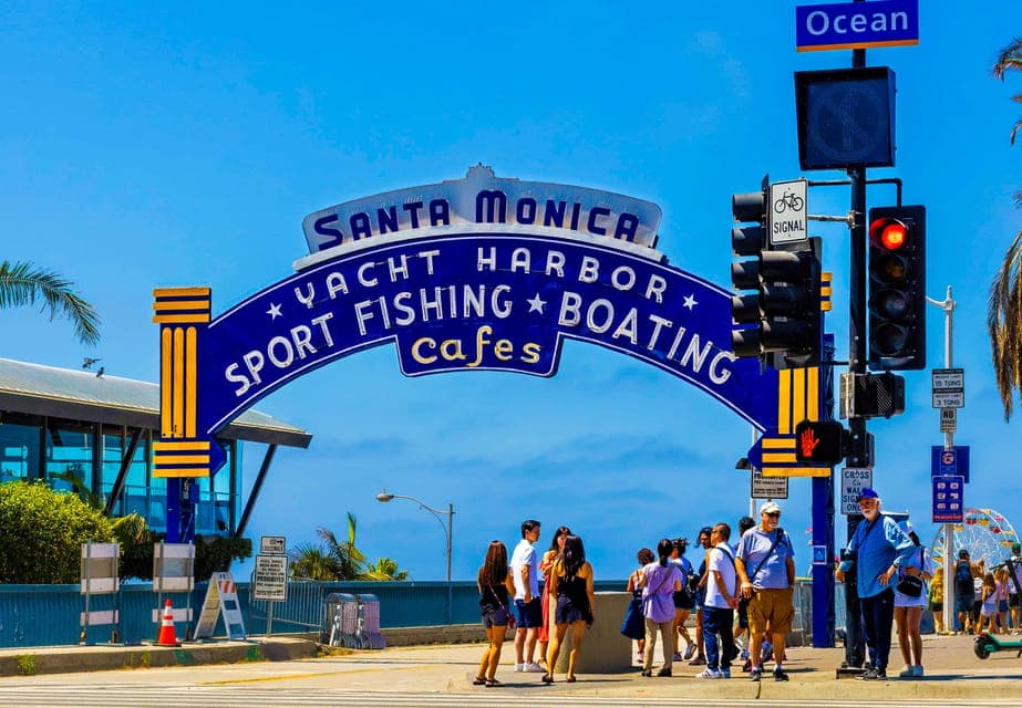 Private Tour Malibu Santa Monica Venice Iconic Beaches Gallery Image 4