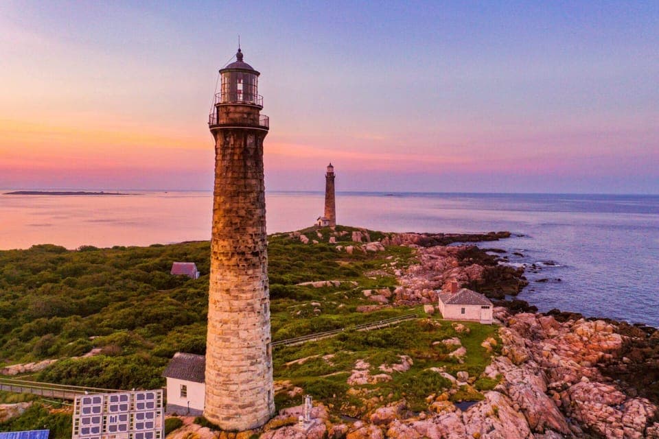 Day Trip from Boston: Kayak & Hike to Thacher Island Gallery Image 3