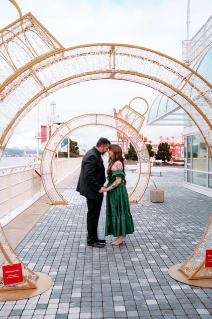 4. Private Professional Vacation Photoshoot in Vancouver - Image 4