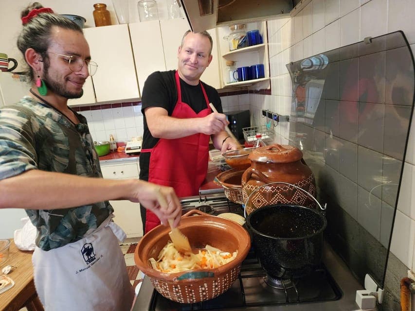 Coyocán: Market Tour and Cooking Class Gallery Image 2