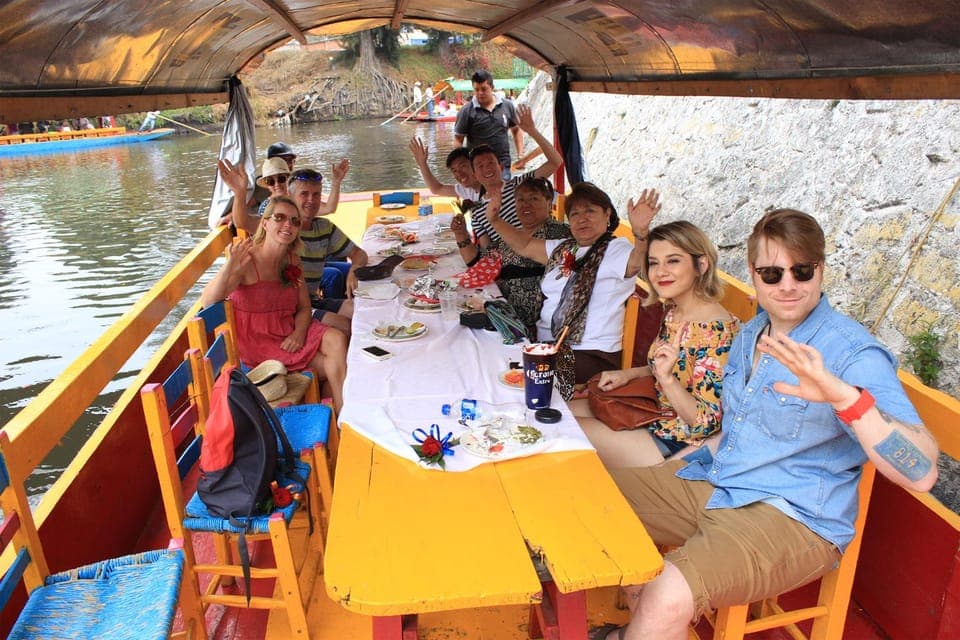 Xochimilco Trajinera Party, Mariachi & Drinks Gallery Image 1