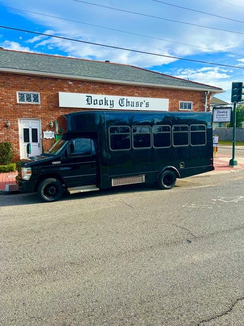 V.I.P Party Bus Experience Tour Gallery Image 2