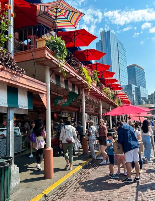 Private 2.5 Hour Seattle City Tour Gallery Image 1