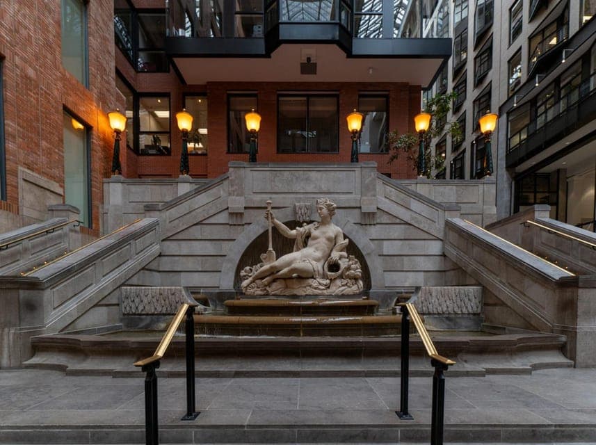 Montreal Underground Exploration: A Private Walking Tour - Image 2