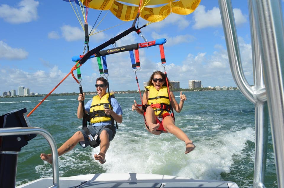 Parasailing Experience in Biscayne Bay Gallery Image 2