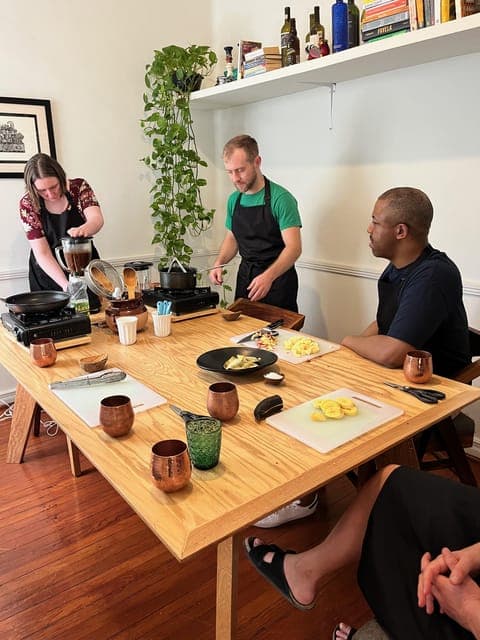 Market tour, cooking class & three-course Mexican feast Gallery Image 3