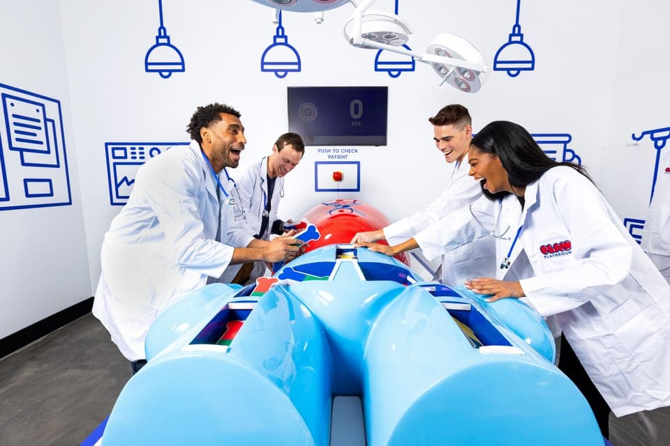 Play Playground Entry Ticket with Drink — VIP Play Pass Gallery Image 3