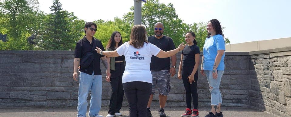 Niagara Falls Canada: Highlights Tour With Boat Cruise Gallery Image 2