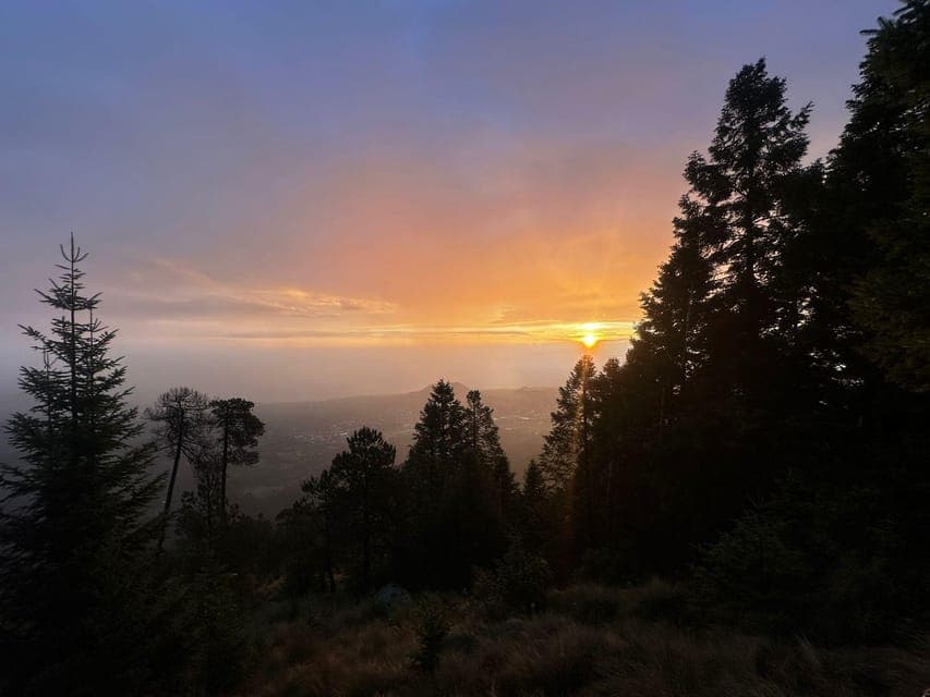 Sunrise on the heights: Pico del Águila. Mexico City. Gallery Image 3