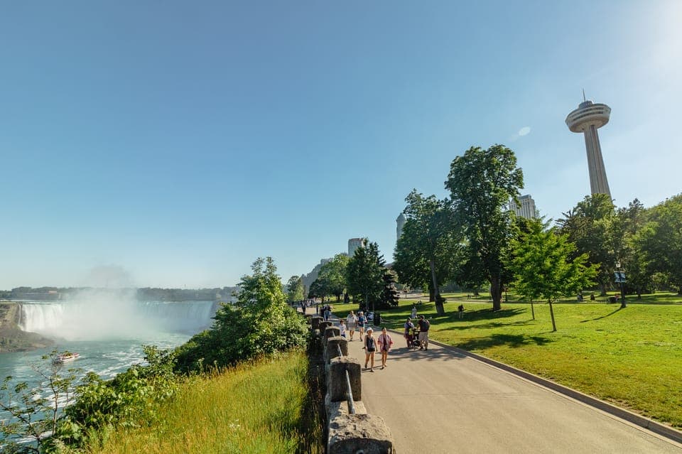 Niagara Falls, Canada: Skylon Tower Observation Deck Ticket Gallery Image 4