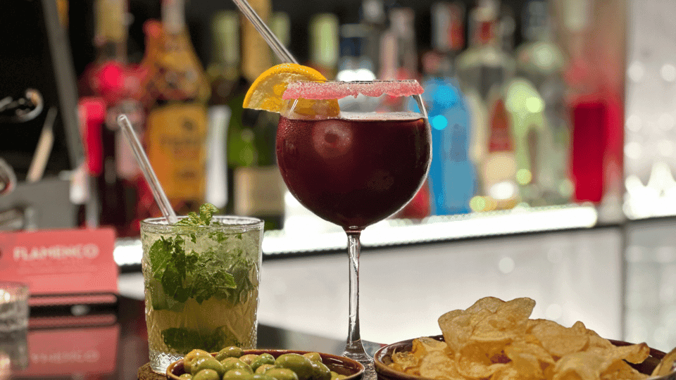 Flamenco Premium Show and Tour Guitar Museum Gallery Image 3