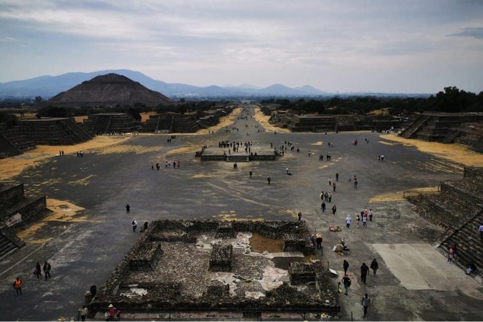 Teotihuacan Tour: Stunning Pyramids around Mexico City Gallery Image 1