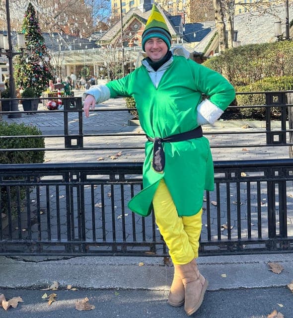 Elf & Home Alone 2 Locations Central Park Pedicab Tour Gallery Image 2