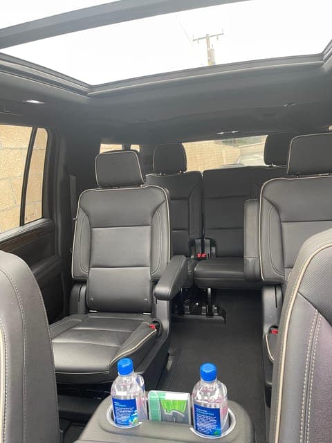 1-Way Private Transfer from LAX to Disneyland Gallery Image 3