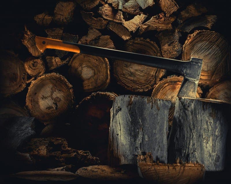 18. Axe and Knife Throwing Experience - Image 18