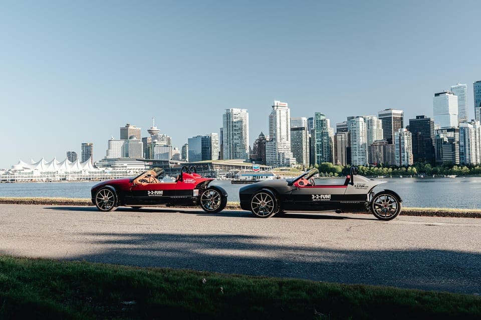 Vancouver Signature Highlights Open-Air Roadster Tour - Image 1