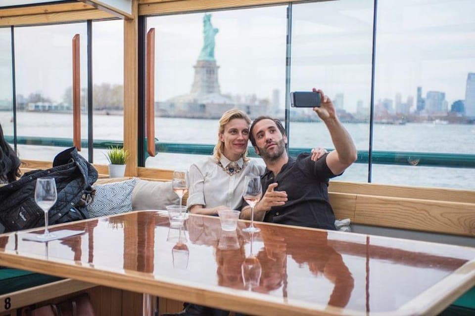 Manhattan: Statue and Skyline Cruise Aboard a Luxury Yacht Gallery Image 1