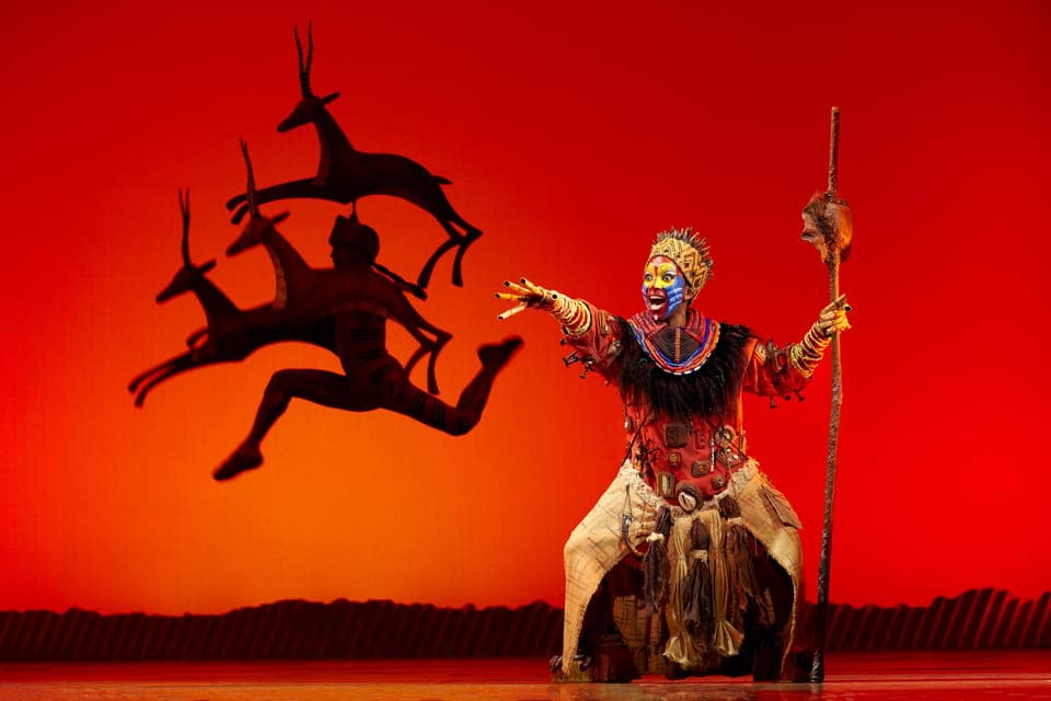 London's West End: Ticket to The Lion King - Image 5