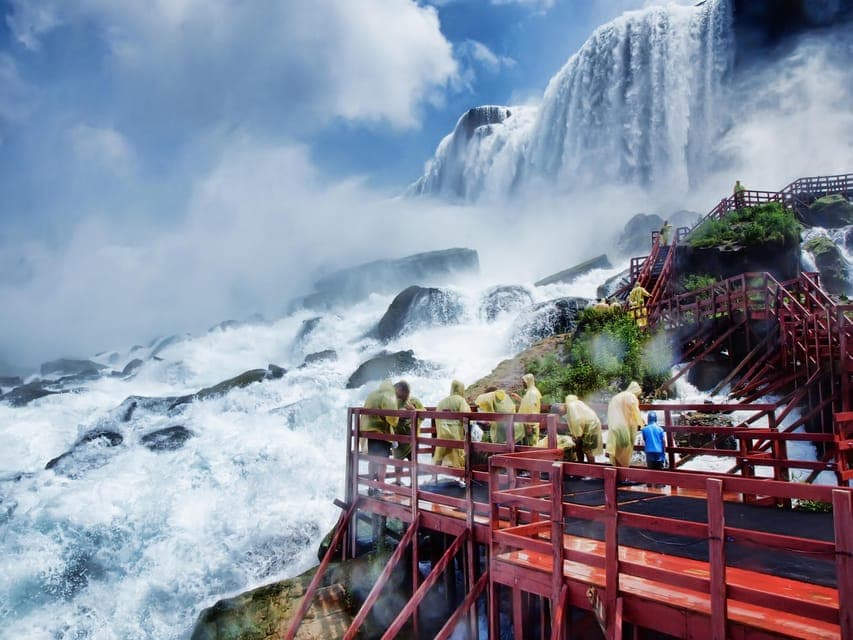 Toronto, Niagara Falls & 1000 Islands Tour Gallery Image 4