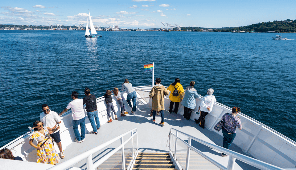 Guided Harbor Cruise Gallery Image 2