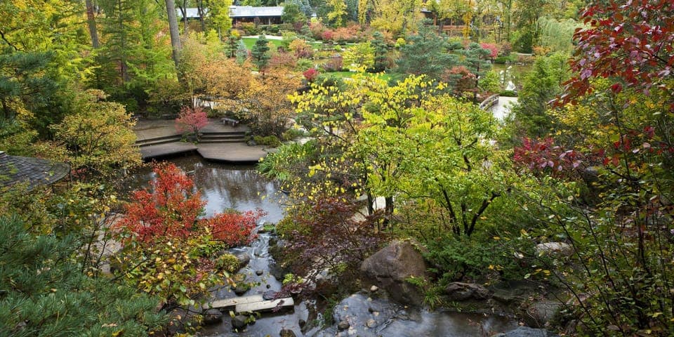 1-Day Tour Lake Geneva & Anderson Japanese Gardens Gallery Image 4