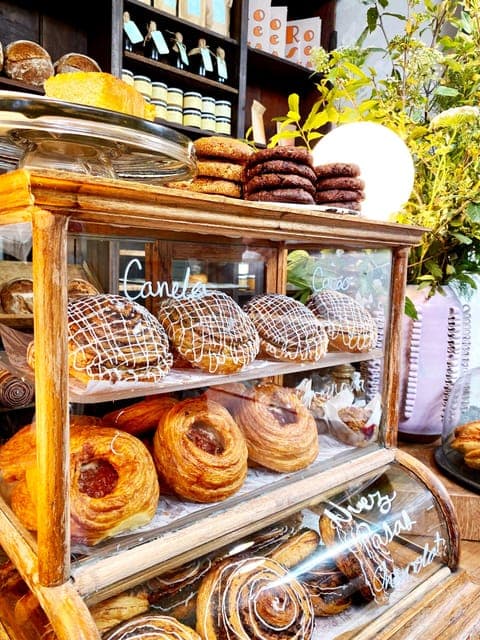 Roma and Condesa Guided Walking Tour - Image 1