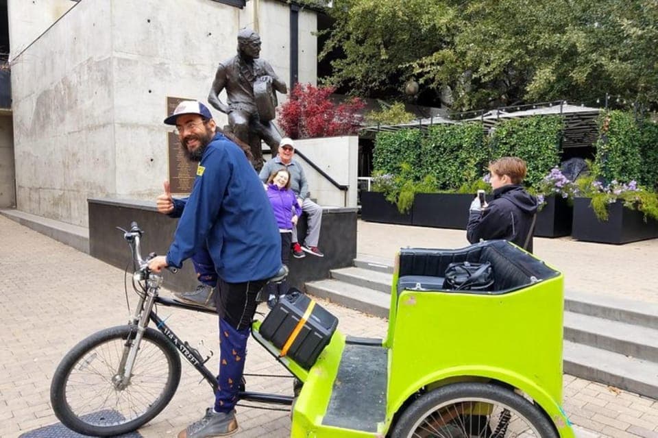 Live Music Capital of the World Pedicab Tour Gallery Image 3