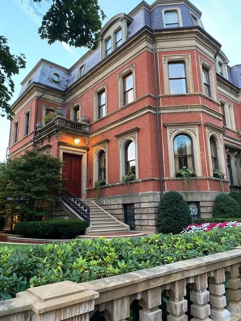4. Boston's Back Bay: Private Guided Walking Tour - Image 4