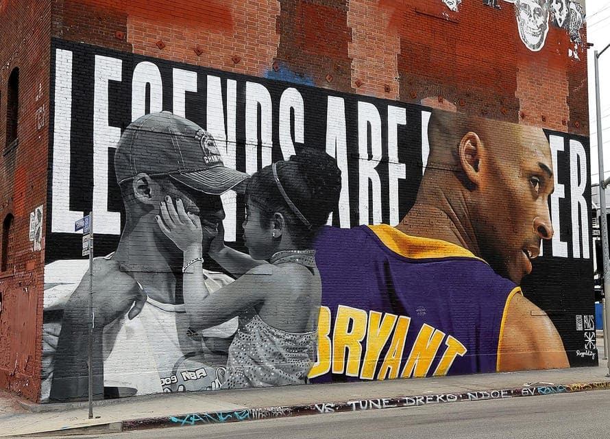 Arts District Street Art, Graffiti Walking Tour Gallery Image 2