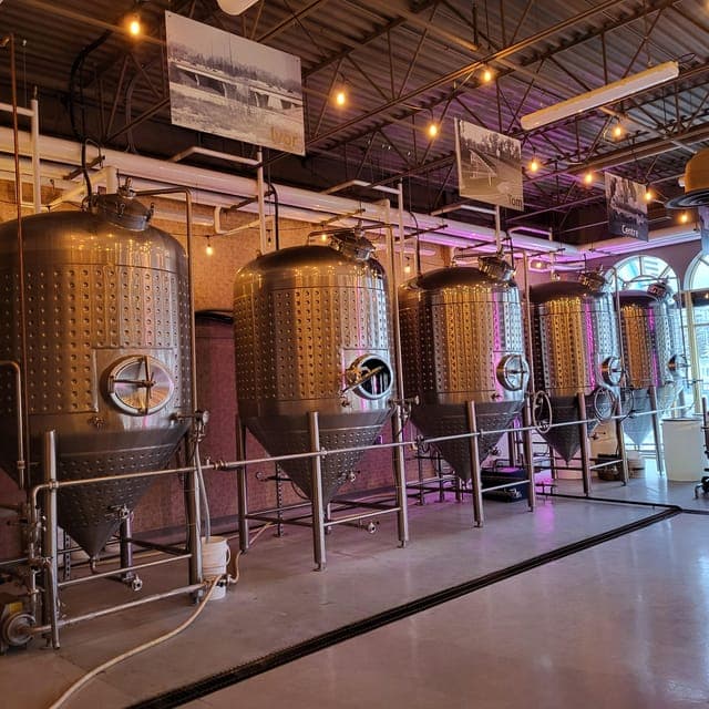 Wine & Grape Tour Gallery Image 2