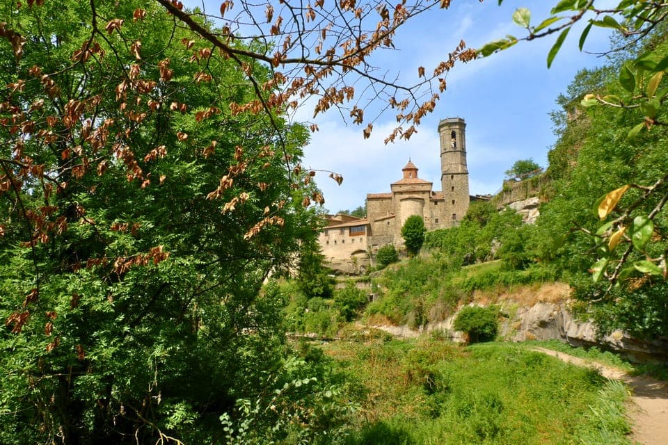 Pyrenees Villages and Trails Full-Day Tour Gallery Image 2