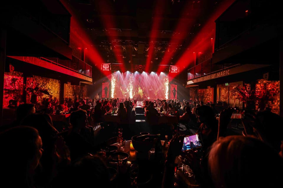 "Chèri Chèri" - Biggest Drag Show in Europe Entry Gallery Image 3