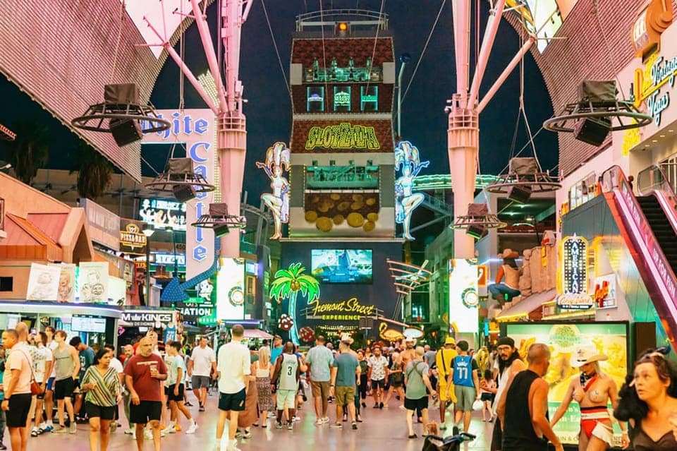 Vegas Explorer: Hop-On Hop-Off Adventure at Your Own Pace Gallery Image 4