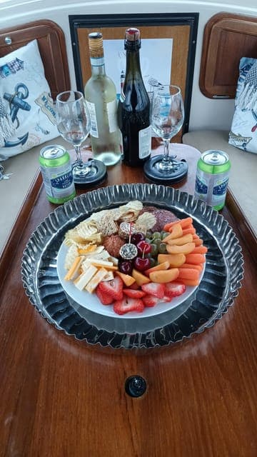 Venice Beach & Malibu View Boat Cruiser- Music Wine Sealions Gallery Image 4