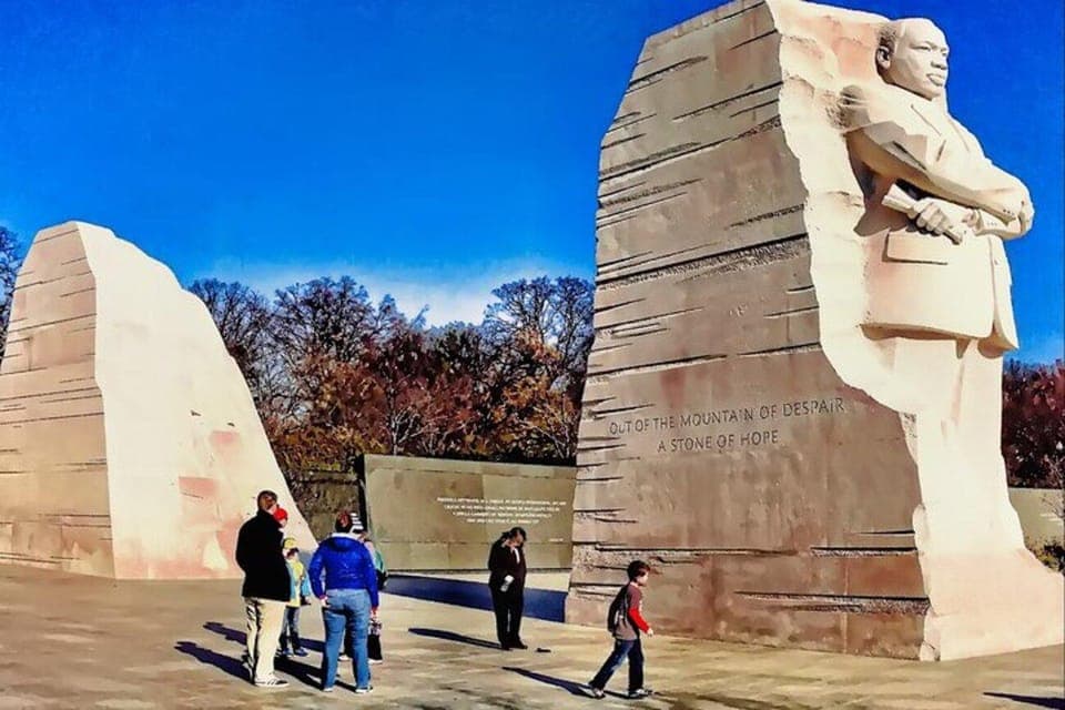 Washington, D.C.: 3-Hour Small Group Memorial Tour Gallery Image 3
