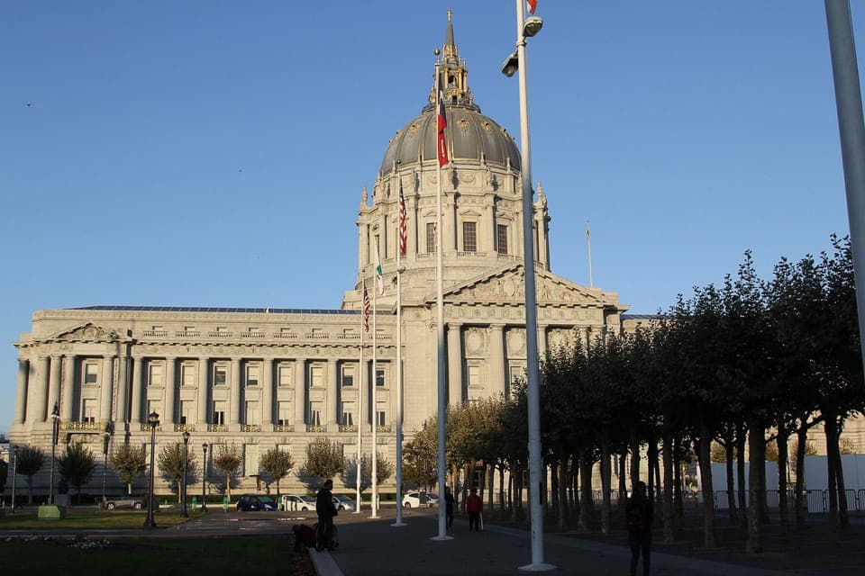 Major Landmarks Private Sightseeing Tour Gallery Image 4
