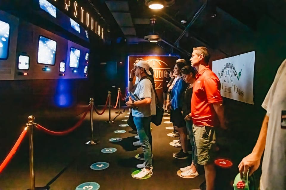 40. RiseNY Experience Ticket - Image 40