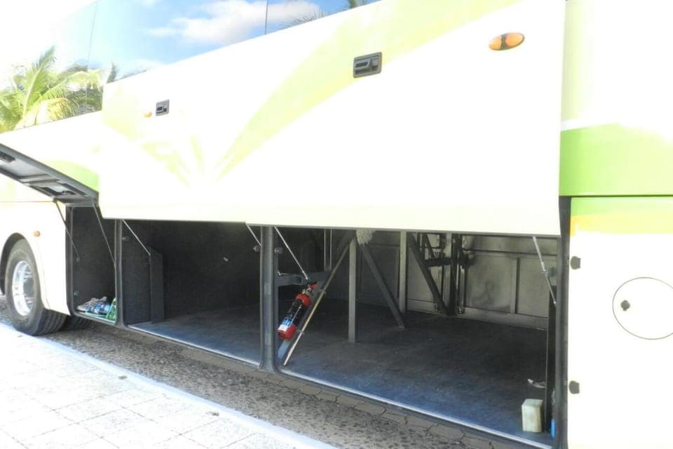 Cancun: Private Bus to Chichen Itza Gallery Image 3