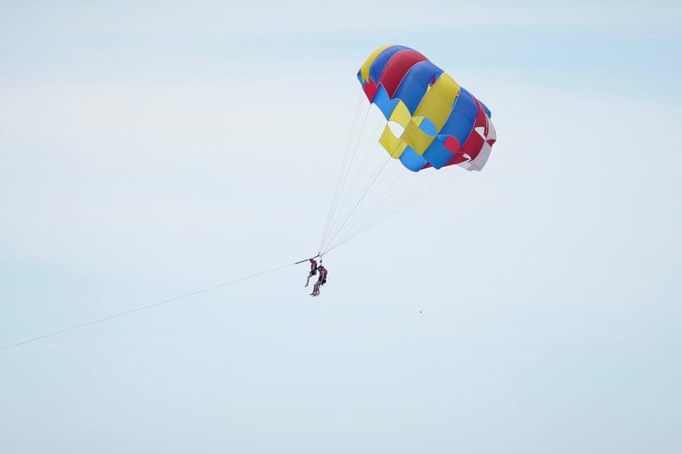 Parasailing magic flight and views above the sea Gallery Image 4