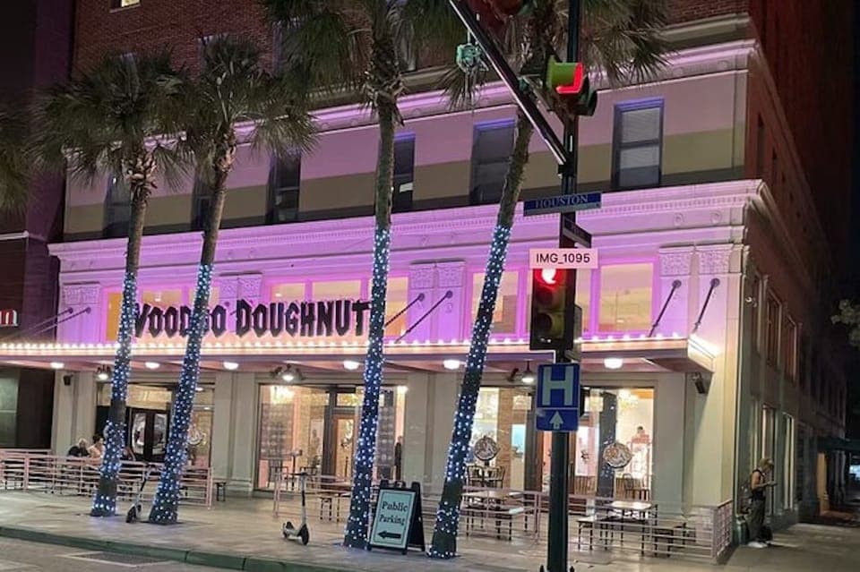 Ghosts and True Crime Guided Walking Tour Gallery Image 4