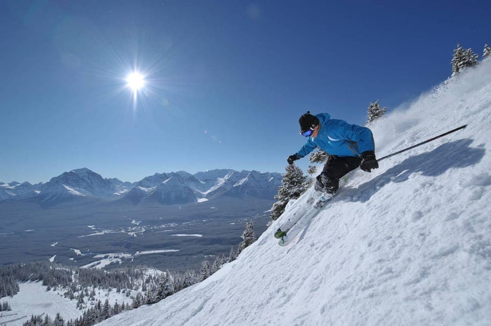 From Montréal: Mont-Tremblant 1-Day Tour Gallery Image 4