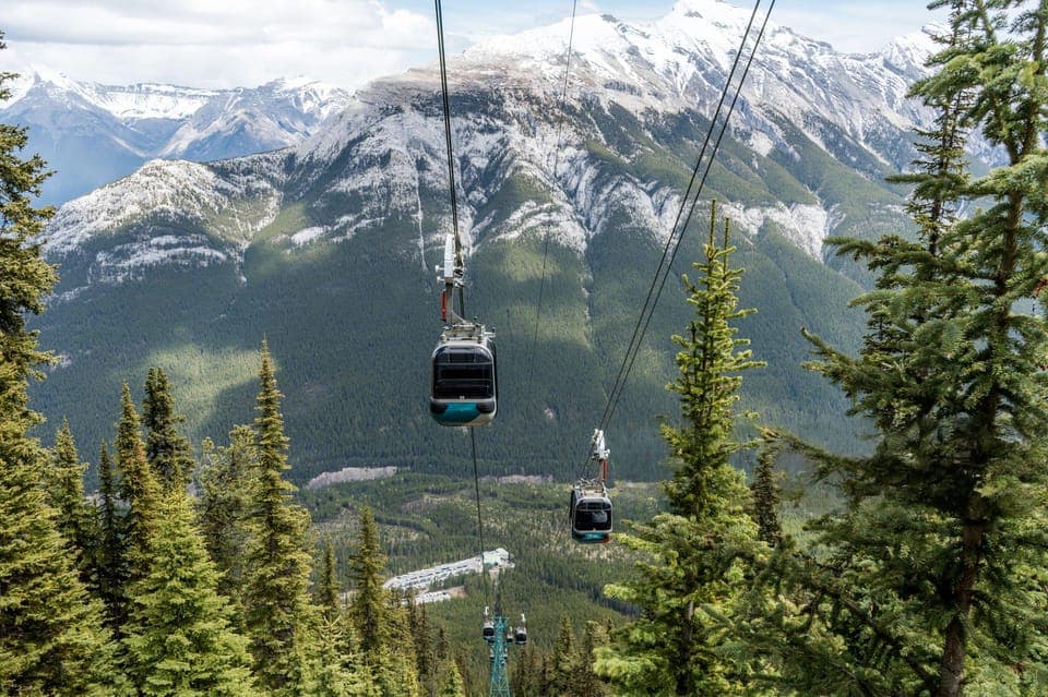 Canadian Rockies, Banff Gondola, Hot Spring & Lakes Gallery Image 4