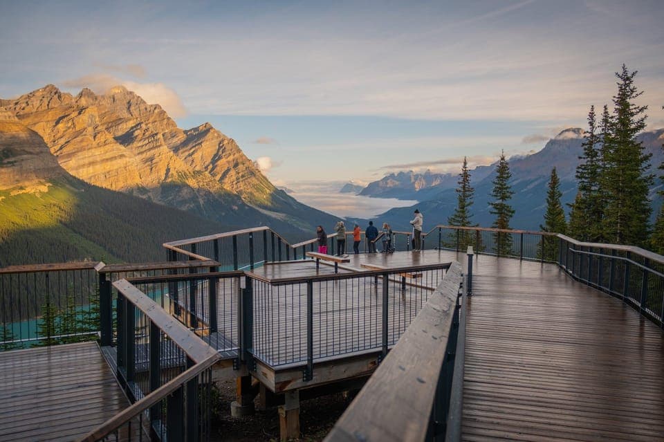 Crowfoot, Bow-Peyto Lake, Marble Canyon Day Trip Gallery Image 4