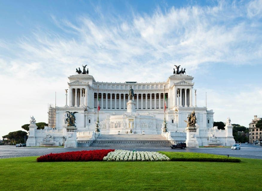 24. Vittoriano with Rooftop & Palazzo Venezia Hosted Entry - Image 24