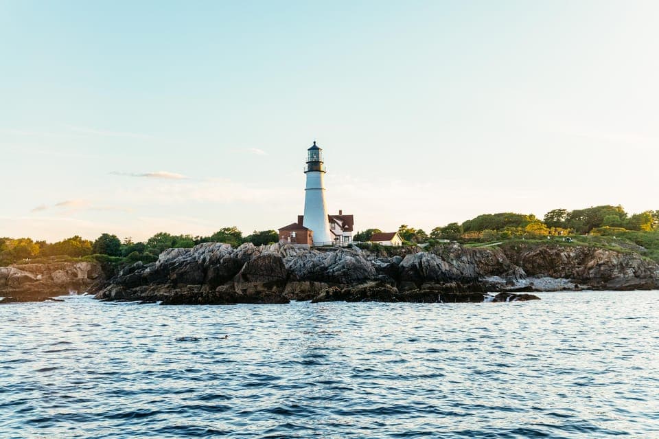 Sunset Lighthouse Cruise in Casco Bay with Drinks Gallery Image 2