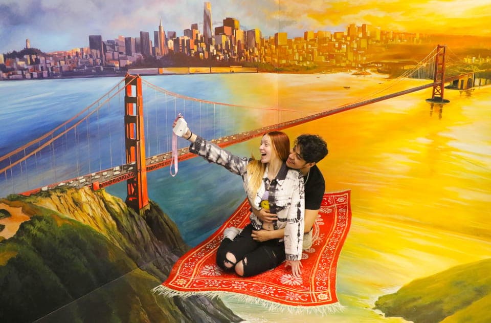 13. Pier 39: Museum of 3D Illusions - Image 13