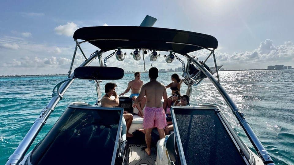 2.5 hr Private Surf Lessons & Snorkeling for all Ages Gallery Image 3